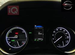 تۆیۆتا کامری